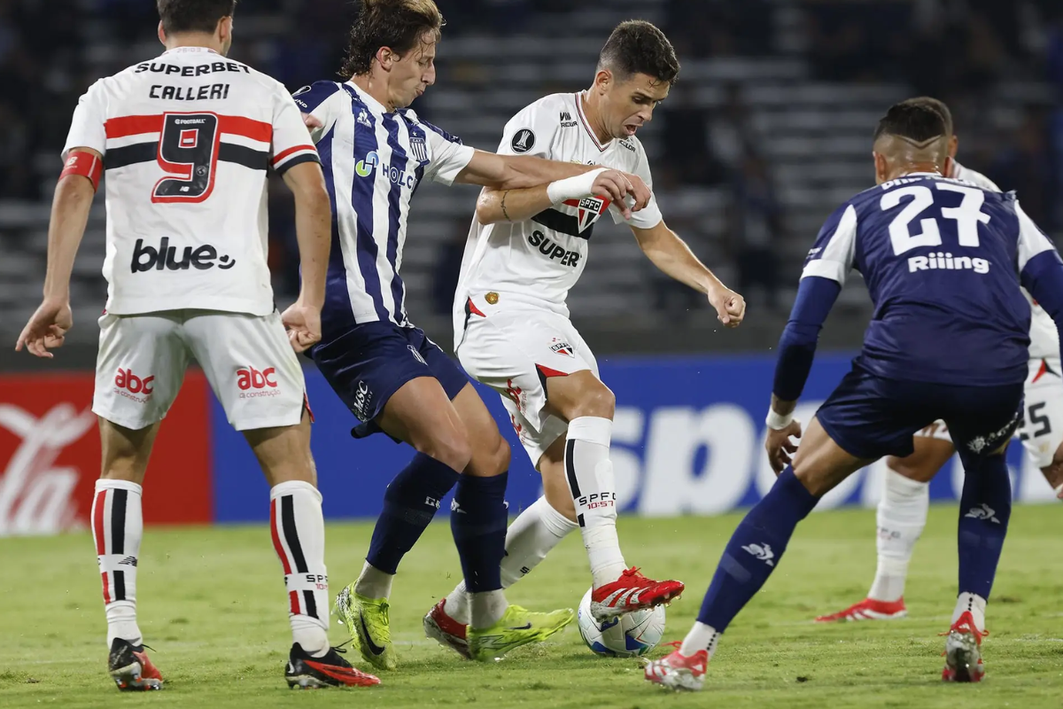 Confira onde assistir ao jogo do São Paulo ao vivo com imagens
