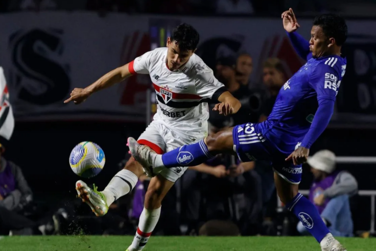 Futebol Ao Vivo: São Paulo x Cruzeiro – Onde Assitir, Palpites e Escalações